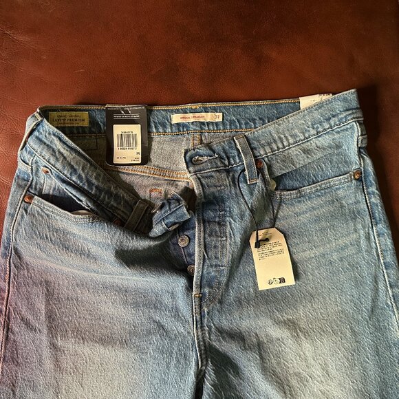Levi's Women's Premium Wedgie Straight Jeans, Iconic Fit Size 31 NWT - Picture 5 of 12